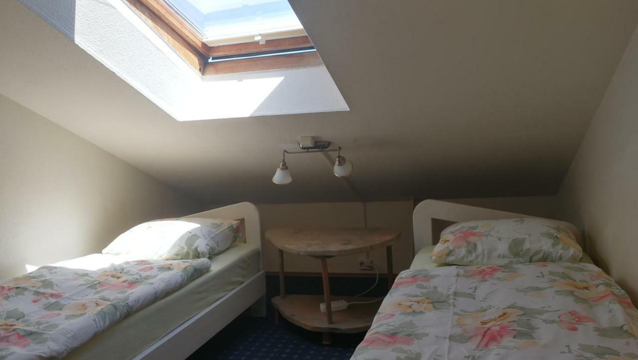 Ausras Mansarde Apartment นิดา ภายนอก รูปภาพ
